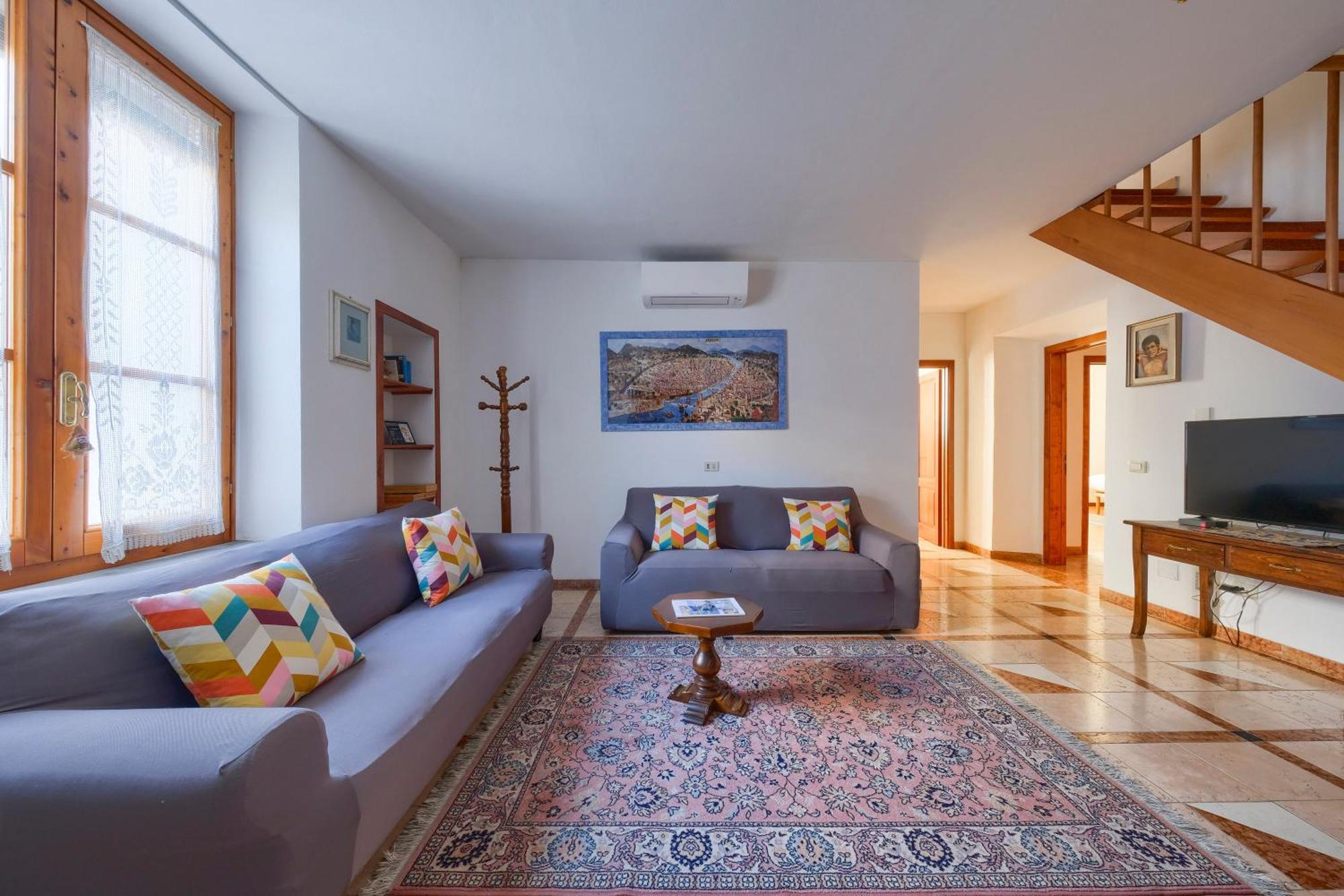 Benci Lalli Apartamento *